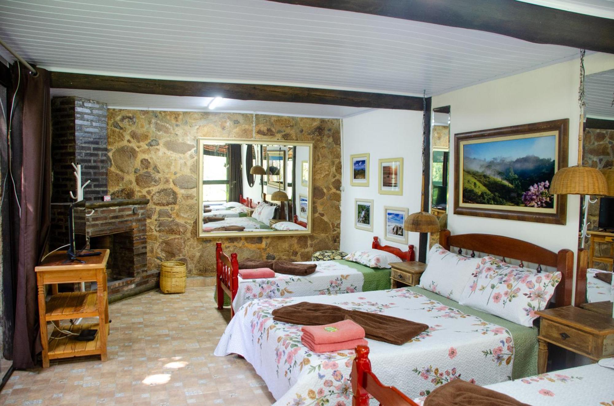 Pousada Estancia Vip Cunha Bagian luar foto